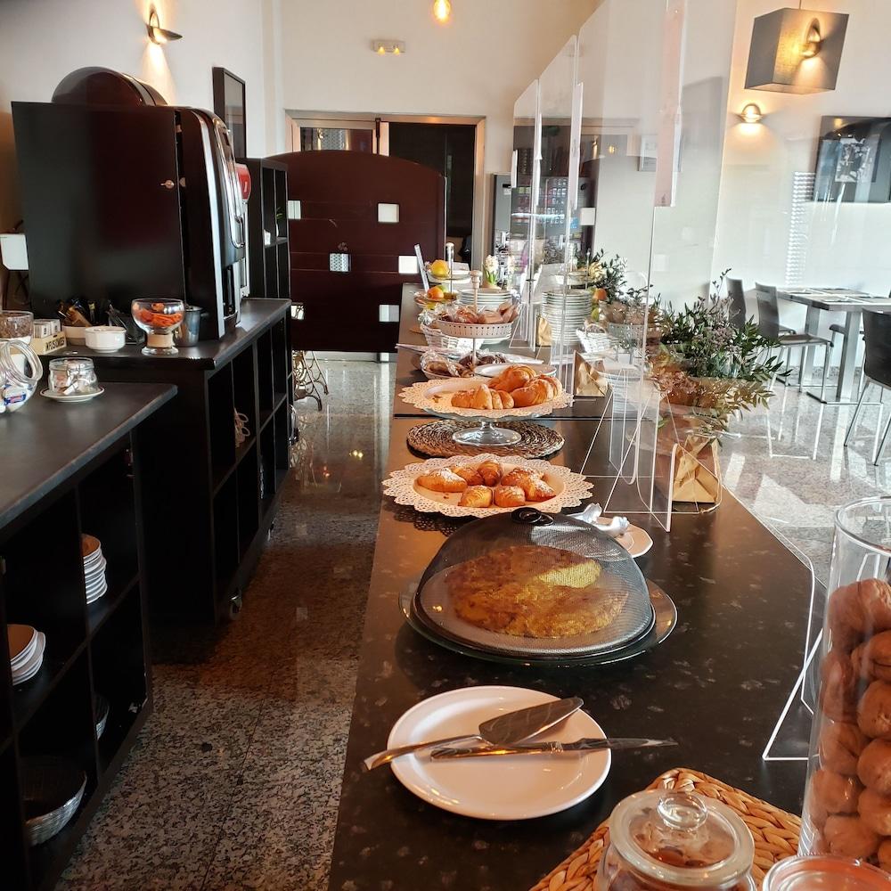 Hotel Fc Villalba Collado Villalba Eksteriør bilde